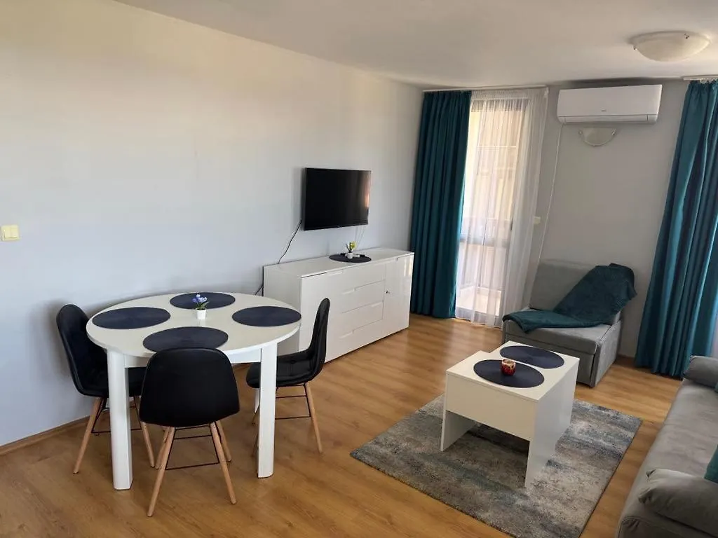 Apartment 2-6 Royal Park Bansko